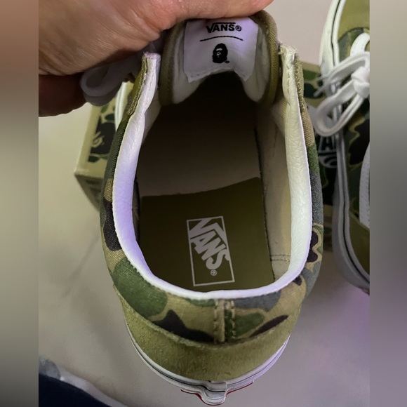 Pre- Owned Vans x Bape Sneakers Size 8M - Picture 5 of 7